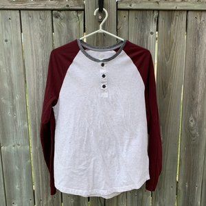 Old Navy Tee Shirt